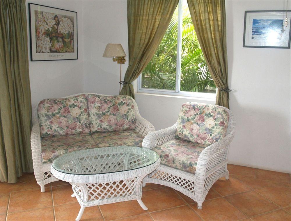Nature'S Paradise Bed & Breakfast Marigot Bay Exterior photo